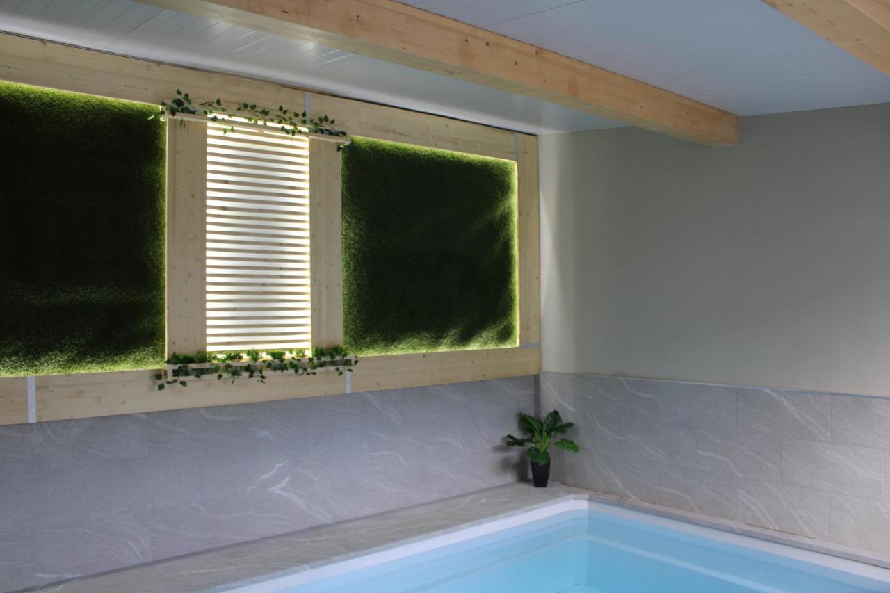 Can Musiquem Amb Piscina Les Planes de Hostoles Bagian luar foto